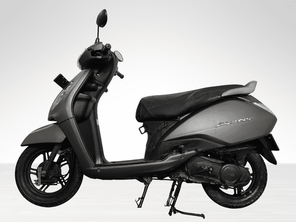 Used 2023 TVS Jupiter Drum Alloy for sale in Gurgaon - photo 1