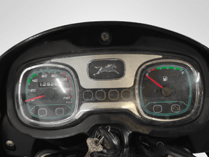Used 2024 TVS Radeon Drum for sale in Delhi - thumbnail 8