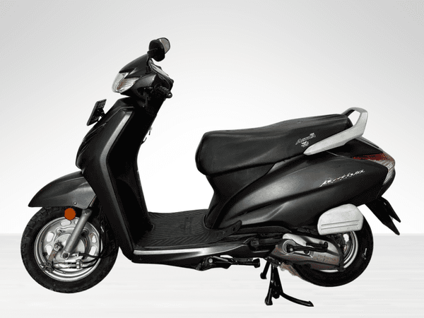 Used 2022 Honda Activa 6G Standard for sale in Jaipur - photo 1