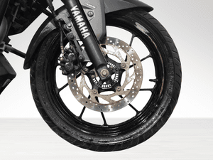 Used 2022 Yamaha FZ FI Metallic for sale in Delhi - thumbnail 5