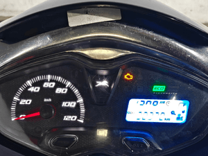Used 2024 TVS Jupiter 125 Disc - Alloy Wheel for sale in Delhi - thumbnail 7