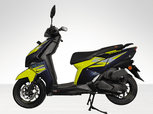 Used 2023 TVS Ntorq 125 XT for sale in Delhi - photo 1