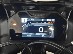 Used 2026 Yamaha R15 V4 M - Carbon Fibre for sale in Gurgaon - thumbnail 8