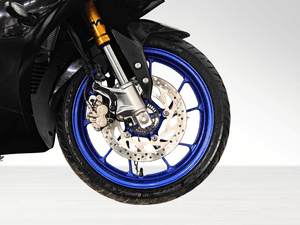 Used 2026 Yamaha R15 V4 M - Carbon Fibre for sale in Gurgaon - thumbnail 5