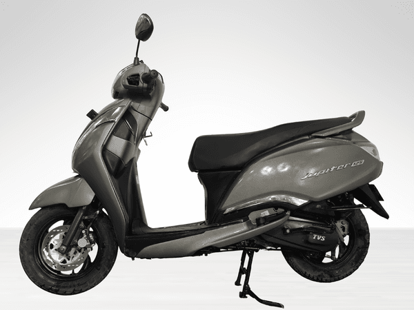 Used 2023 TVS Jupiter 125 Disc - Alloy Wheel for sale in Delhi - photo 1