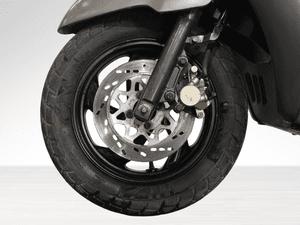 Used 2023 TVS Jupiter 125 Disc - Alloy Wheel for sale in Delhi - thumbnail 5