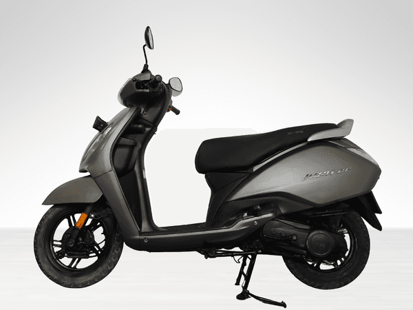 Used 2023 TVS Jupiter Drum for sale in Delhi - photo 1