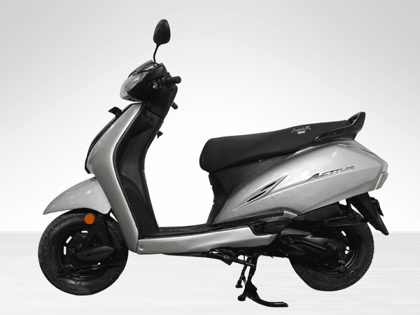 Used 2019 Honda Activa 5G Standard - Limited Edition for sale in Delhi - photo 1