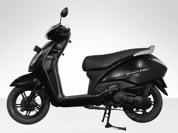 Used 2023 TVS Jupiter Drum Alloy for sale in Delhi - photo 1