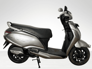 Used 2022 TVS Jupiter 125 Drum - Steel Wheel for sale in Jaipur - thumbnail 2