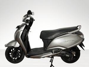 Used 2022 TVS Jupiter 125 Drum - Steel Wheel for sale in Jaipur - thumbnail 1