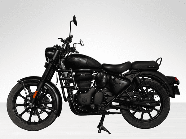 Used 2025 Royal Enfield Classic 350 Classic Dark - Dual Channel ABS for sale in Gurgaon - photo 1