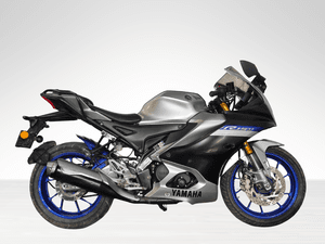 Used 2023 Yamaha R15 V4 M - Carbon Fibre for sale in Delhi - thumbnail 2