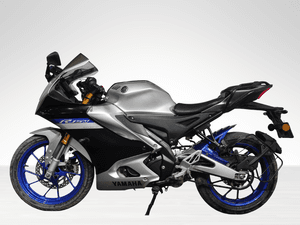 Used 2023 Yamaha R15 V4 M - Carbon Fibre for sale in Delhi - thumbnail 1