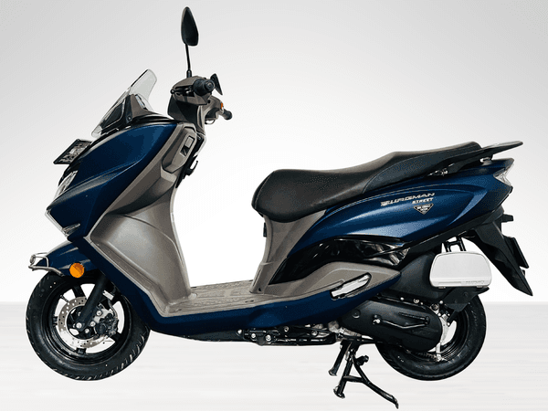 Used 2023 Suzuki Burgman Street 125 Ride Connect Edition for sale in Delhi - photo 1