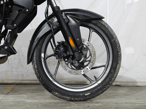 Used 2024 Bajaj Pulsar NS125 Bluetooth for sale in Delhi - thumbnail 5