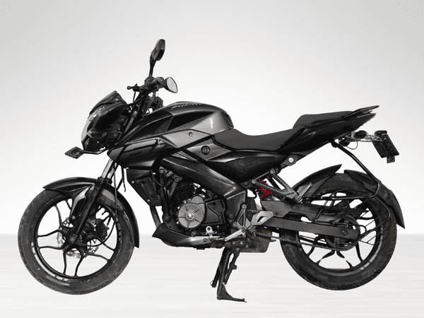 Used 2017 Bajaj Pulsar NS160 Single Channel ABS for sale in Delhi - photo 1