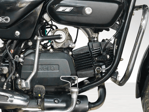 Used 2025 Hero Splendor Plus Black and Accent Edition for sale in Delhi - thumbnail 7