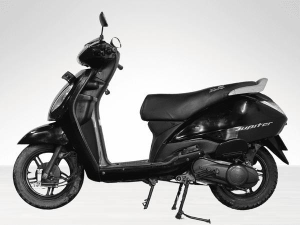 Used 2023 TVS Jupiter Drum Alloy for sale in Delhi - photo 1