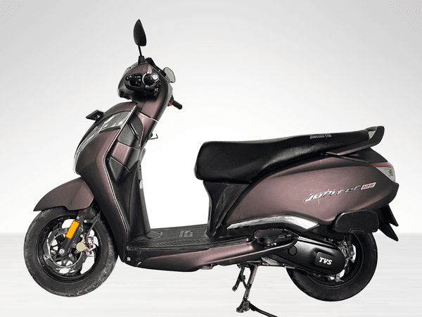 Used 2025 TVS Jupiter 125 SmartXonnect for sale in Delhi - photo 1