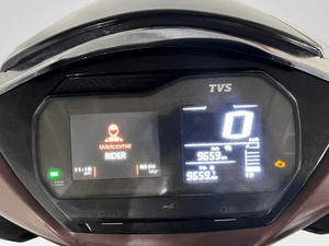 Used 2025 TVS Jupiter 125 SmartXonnect for sale in Delhi - thumbnail 7