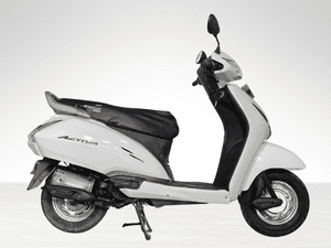 Used 2017 Honda Activa 4G Standard (BS IV) for sale in Delhi - thumbnail 2