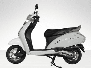 Used 2017 Honda Activa 4G Standard (BS IV) for sale in Delhi - thumbnail 1
