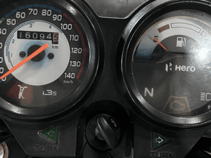 Used 2021 Hero Splendor Plus Black and Accent Edition for sale in Delhi - thumbnail 2
