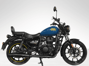 Used 2024 Royal Enfield Meteor 350 Fireball for sale in Delhi - thumbnail 2