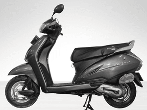 Used 2016 Honda Activa 3G Standard (BS III) for sale in Delhi - thumbnail 1