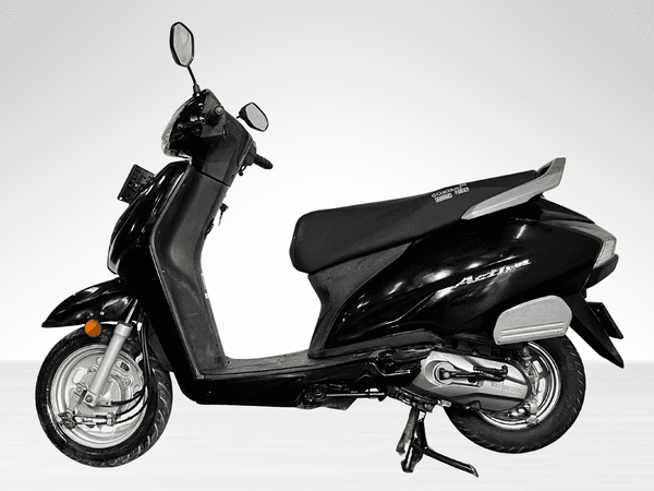 Used 2023 Honda Activa 6G Deluxe for sale in Delhi - photo 1