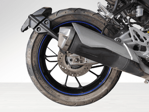 Used 2025 Yamaha R15 V4 Dark Knight for sale in Gurgaon - thumbnail 6