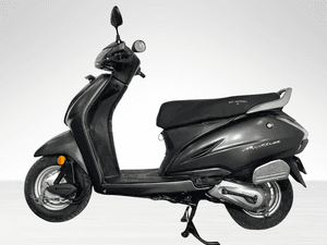 Used 2017 Honda Activa 4G Standard (BS IV) for sale in Delhi - thumbnail 1