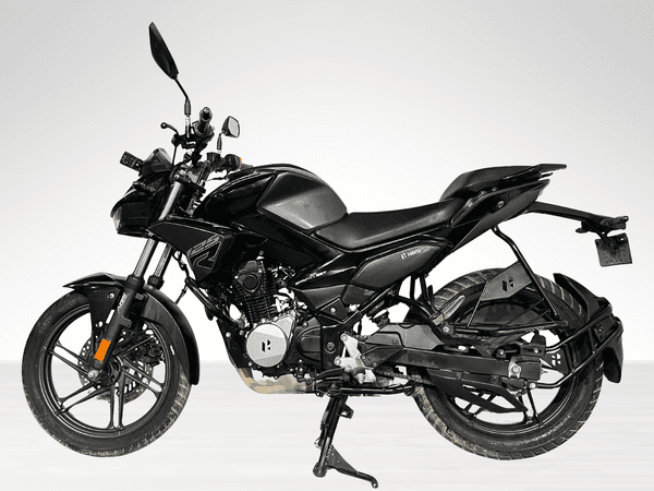 Used 2024 Hero Xtreme 125R Single Channel ABS for sale in Delhi - photo 1