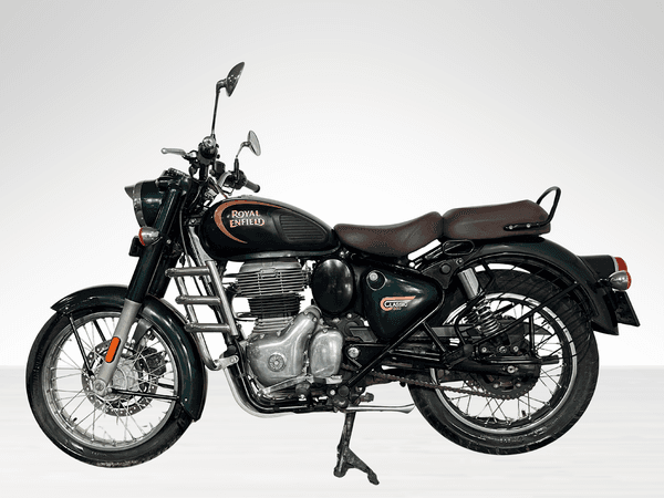 Used 2022 Royal Enfield Classic 350 Halcyon - Dual Channel ABS for sale in Gurgaon - photo 1