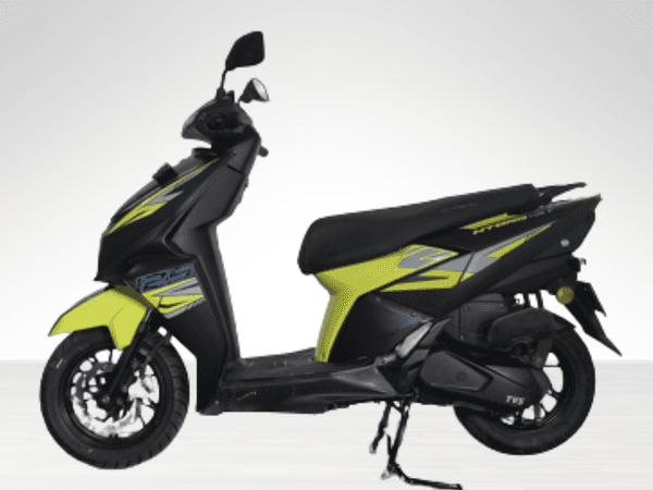 Used 2023 TVS Ntorq 125 XT for sale in Delhi - photo 1