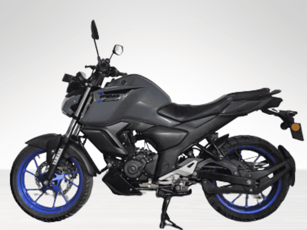 Used 2023 Yamaha FZS Fi V4 Standard for sale in Delhi - photo 1