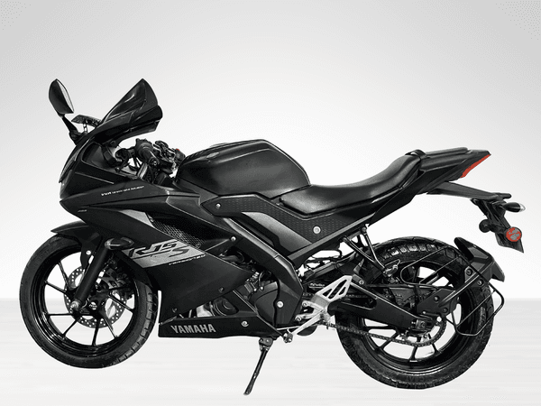 Used 2024 Yamaha R15S Standard for sale in Delhi - photo 1