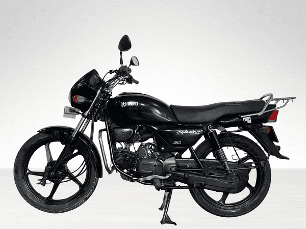 Used 2021 Hero Splendor Plus Black and Accent Edition for sale in Delhi - photo 1