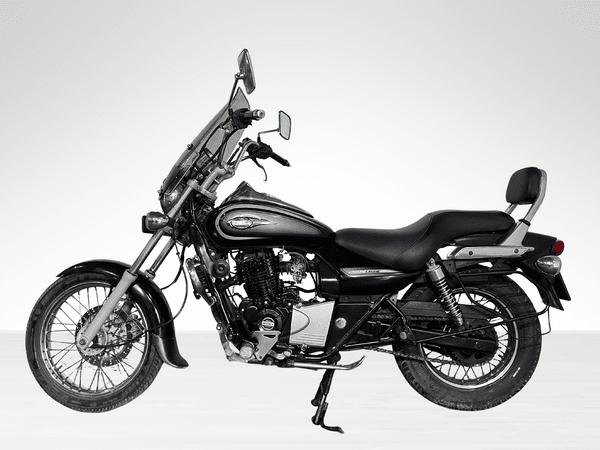 Used 2017 Bajaj Avenger Cruise 220 Standard for sale in Delhi - photo 1