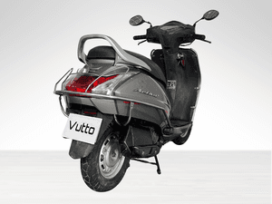Used 2017 Honda Activa 4G Standard (BS IV) for sale in Delhi - thumbnail 4