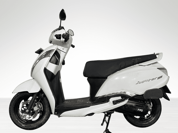 Used 2025 TVS Jupiter 125 Disc - Alloy Wheel for sale in Gurgaon - photo 1