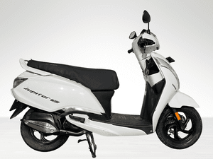 Used 2025 TVS Jupiter 125 Disc - Alloy Wheel for sale in Gurgaon - thumbnail 2