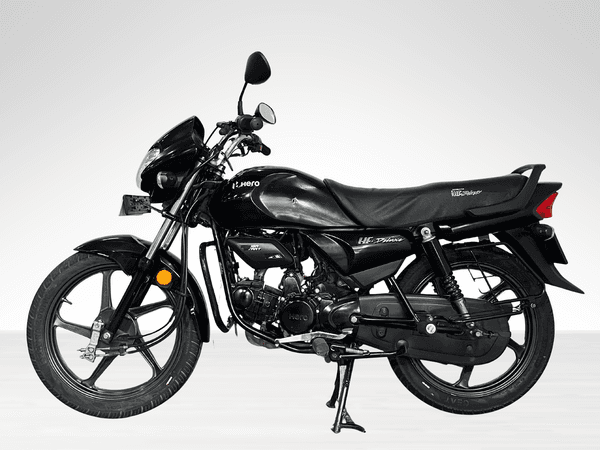 Used 2025 Hero HF Deluxe Drum Self Alloy Black for sale in Delhi - photo 1