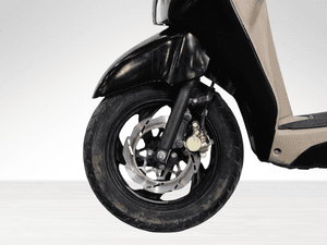 Used 2025 TVS Jupiter 125 Disc - Alloy Wheel for sale in Delhi - thumbnail 5