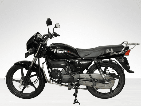 Used 2025 Hero Splendor Plus Black and Accent Edition for sale in Jaipur - photo 1