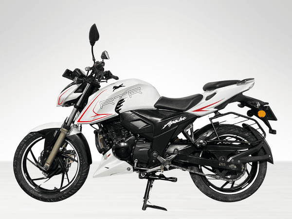 Used 2022 TVS Apache RTR 200 4V Dual Channel ABS with Modes for sale in Delhi - photo 1