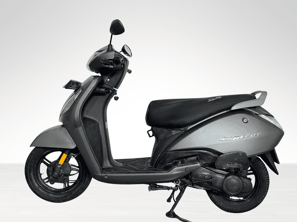 Used 2019 TVS Jupiter Drum Alloy for sale in Delhi - photo 1