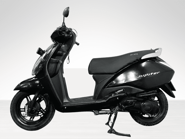 Used 2023 TVS Jupiter Drum for sale in Delhi - photo 1
