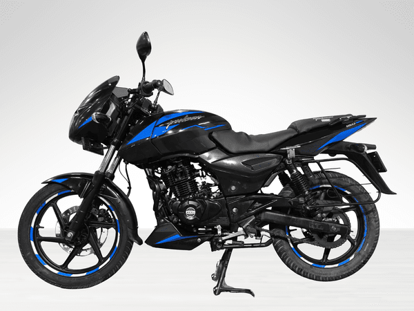 Used 2021 Bajaj Pulsar 150 Twin Disc for sale in Delhi - photo 1